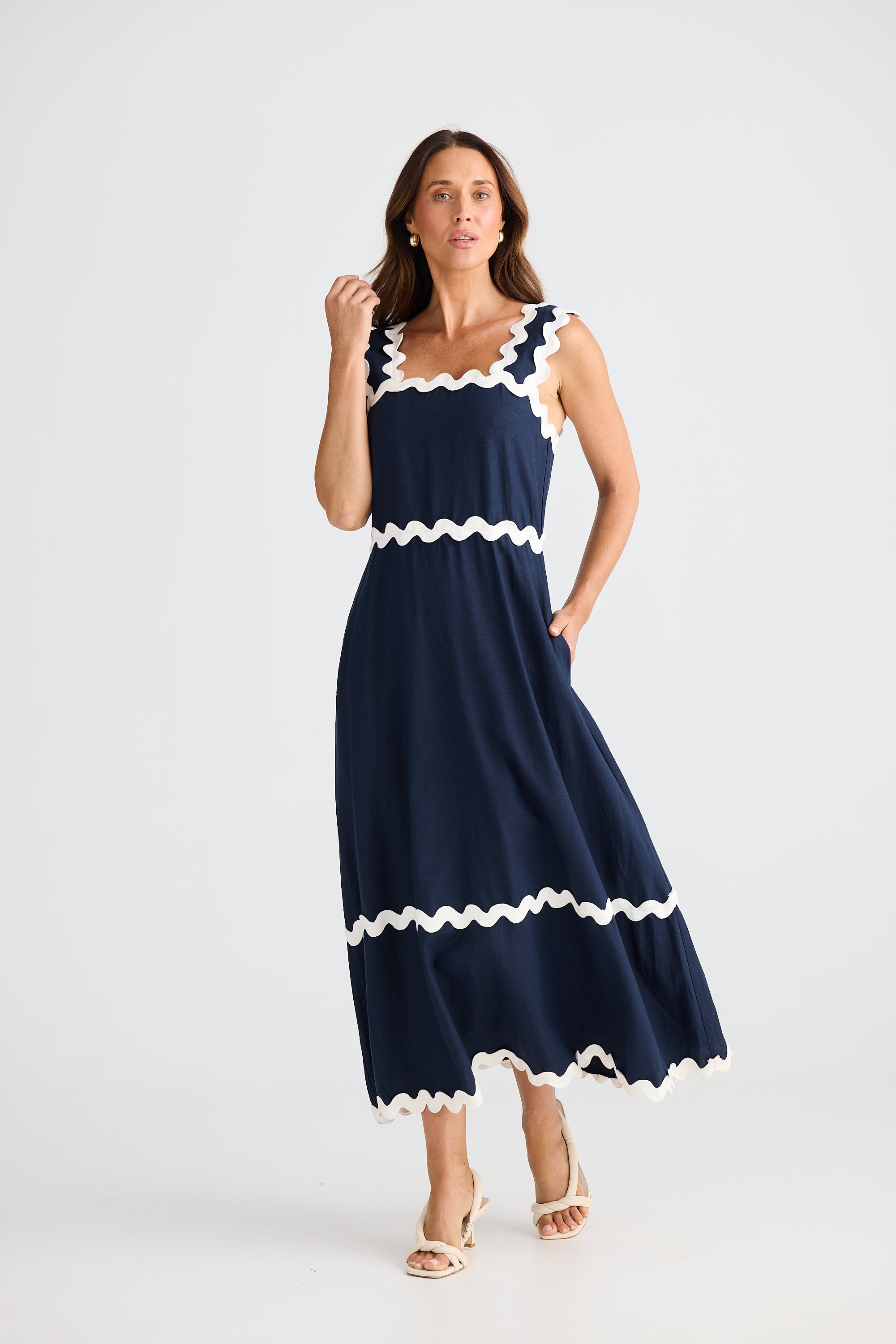 Marlo Midi Dress Navy – Lazy Sunday Lifestyle