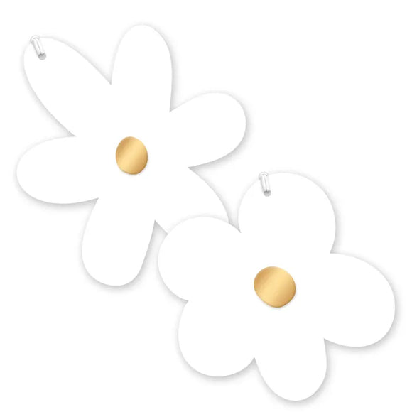 Daisy Chain White Gift Tag Pack of 6