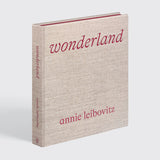 ANNIE LEIBOVITZ: WONDERLAND